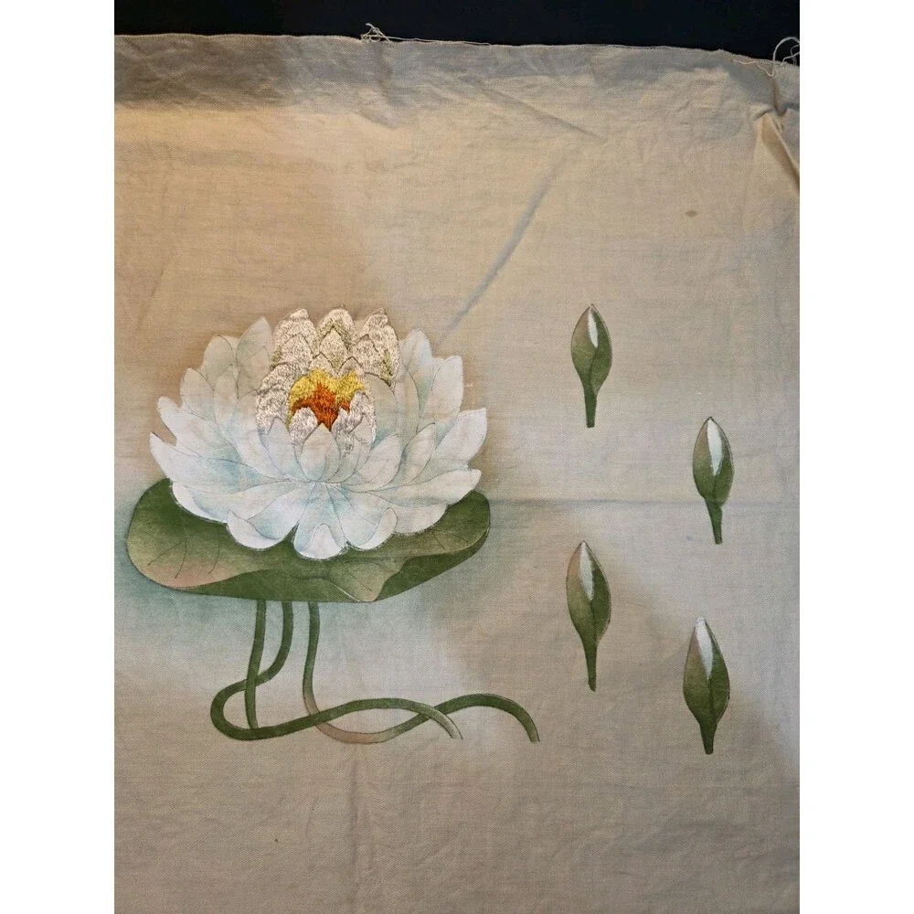 Antique Belding New Process Silks Stamped Embroidery Panel Water Lily Lotus 22